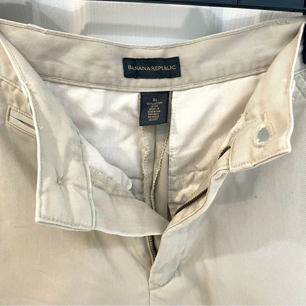 Banana Republic 100% Cotton Khaki Pants Women’s Size 6 Long Length - Picture 5 of 9